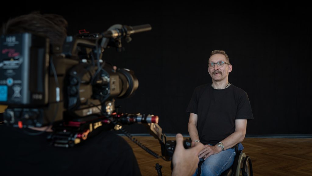 Filmdreh für die Aktion Mensch: Ein Tänzer im Interview